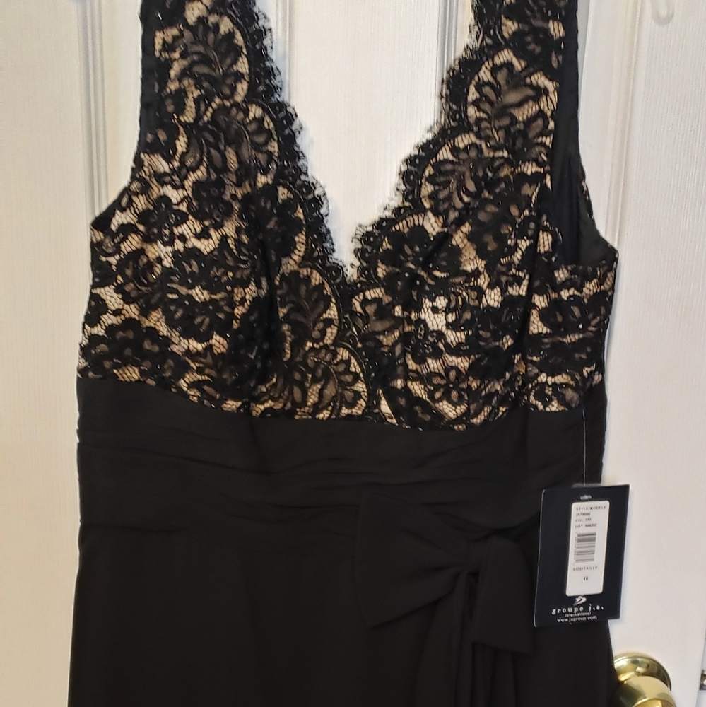 Black party dress Chiffon with Bow on the side.